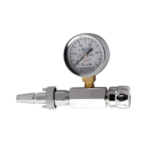 Pressure gauge, model with oxygen and negative pressure air